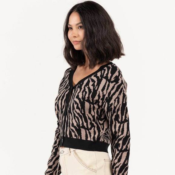 FULL TILT Womens Zebra Cardigan - XS - Picture 2 of 7